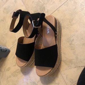 Brand new soda espadrilles